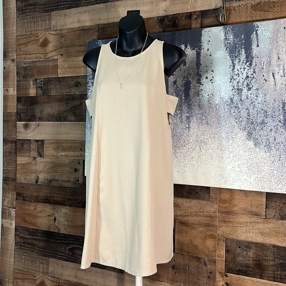 🟠Women’s Abercrombie & Fitch Open Sided Dress - Picture 8 of 16